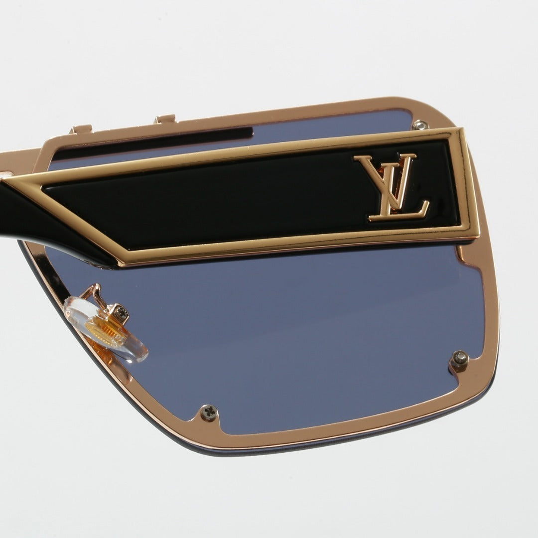 Metal Oversized Frame Sunglasses with Side Metal Logo 6A015
