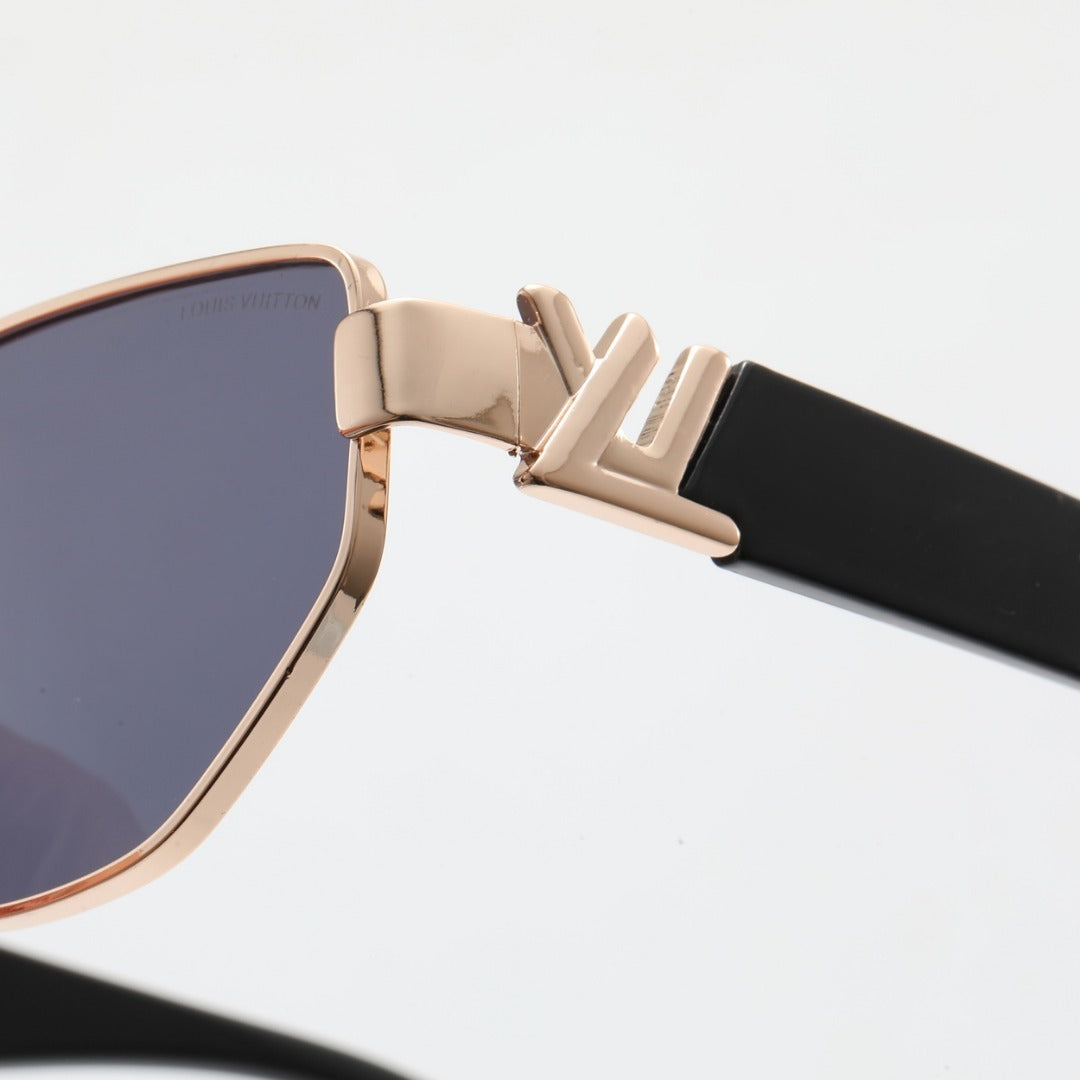 V-Logo Metal Square Sunglasses (Model 6A006)