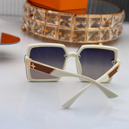 Oversized Sunglasses with Patterned Temples  4035
