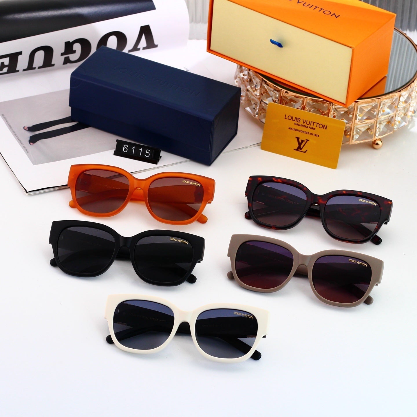 Oversized Sunglasses with Metal Side Detail (Model 6115)