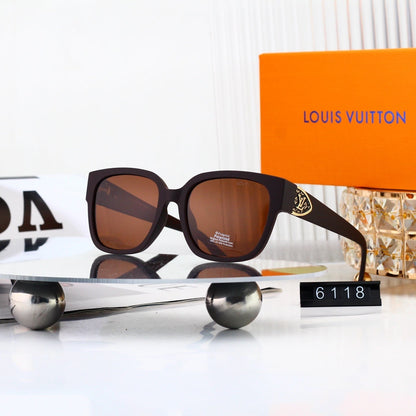 Square Frame Sunglasses with Metal Accent 6118