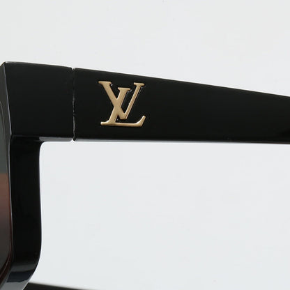 Geometric Vanguard Oversized Sunglasses with Metal Triangle Detail (Model 1984)