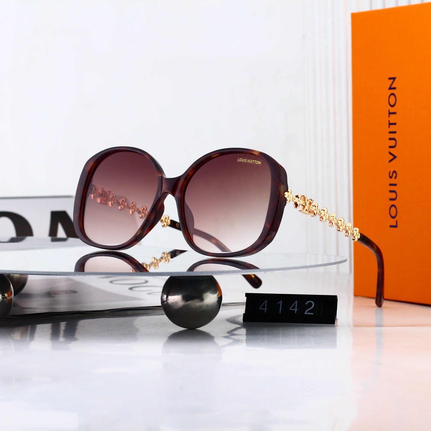 Alloy Metal Polygon Logo Sunglasses 4142