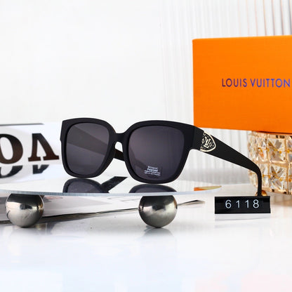 Square Frame Sunglasses with Metal Accent 6118