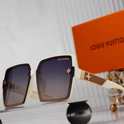 Oversized Sunglasses with Patterned Temples  4035