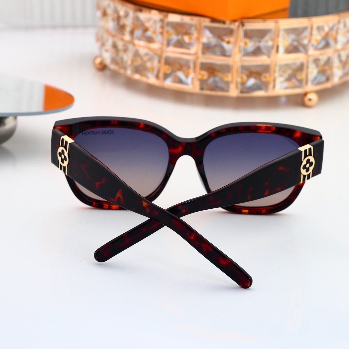 Oversized Sunglasses with Metal Side Detail (Model 6115)