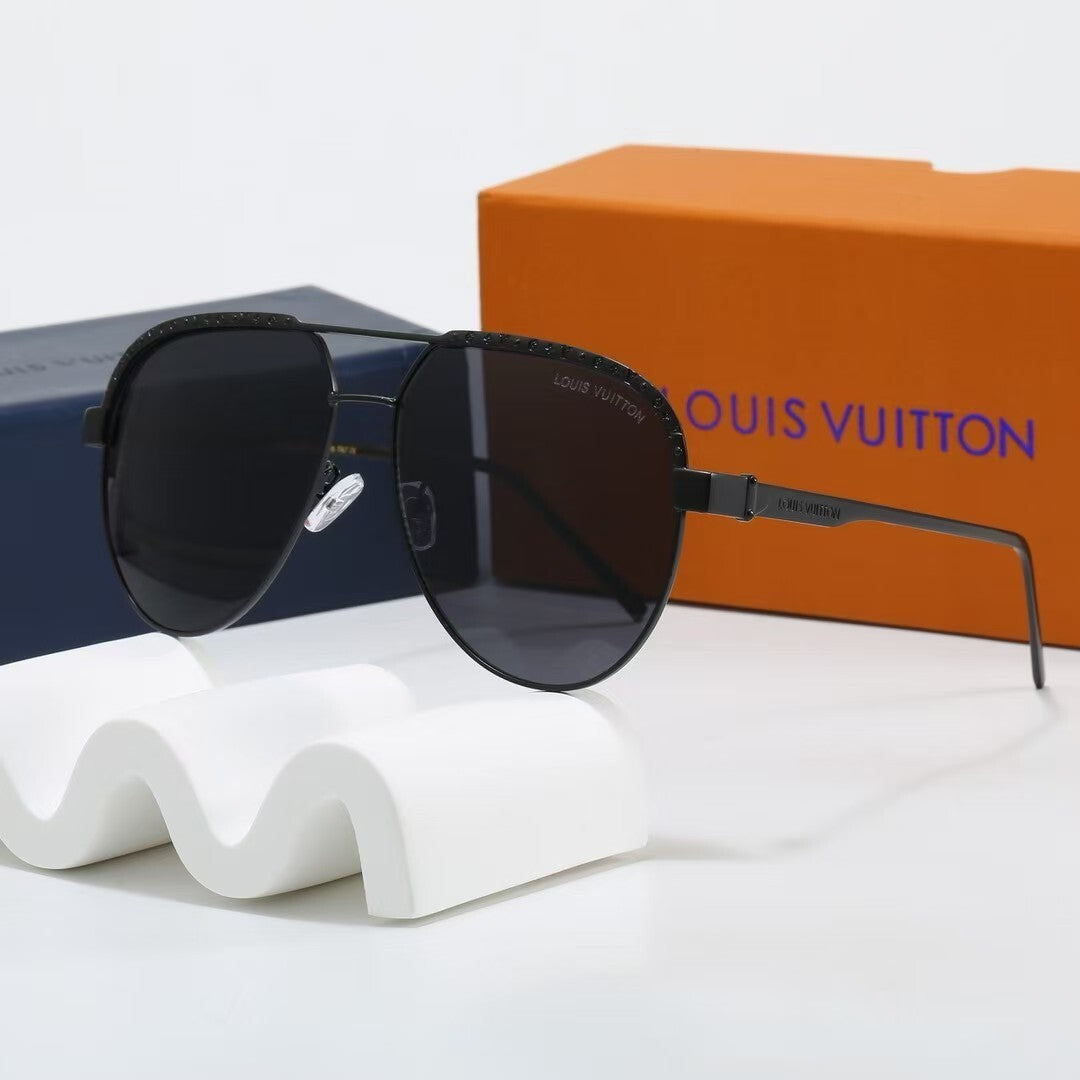 Metal Aviator Frame Decorated Sunglasses