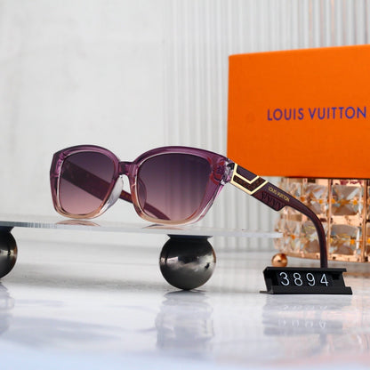 V-Logo Oversized Sunglasses (Model 3894)
