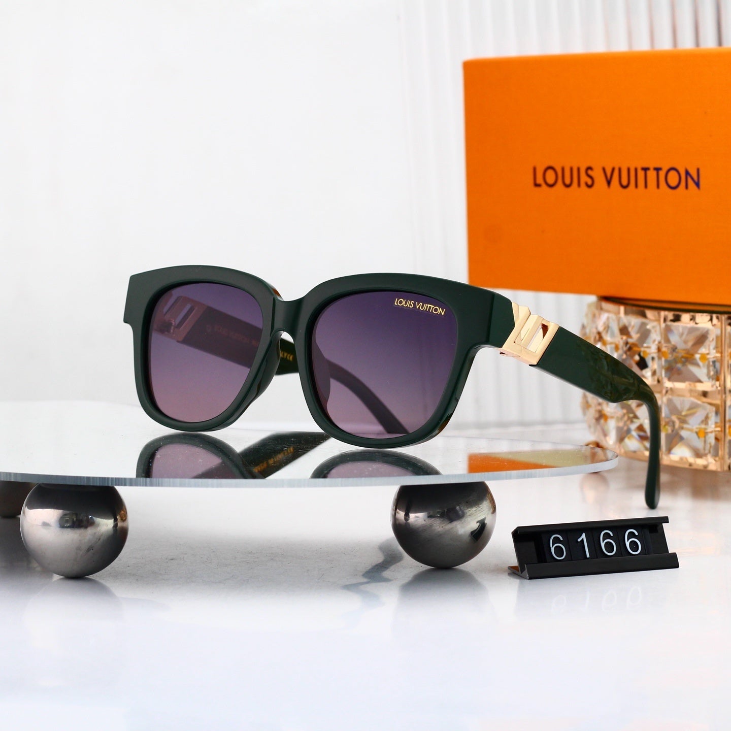 Square Sunglasses with Metal Side Detail  6166