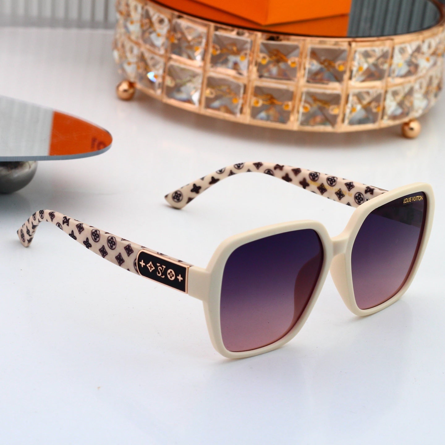 Monogram Temples Oversized Sunglasses 4054