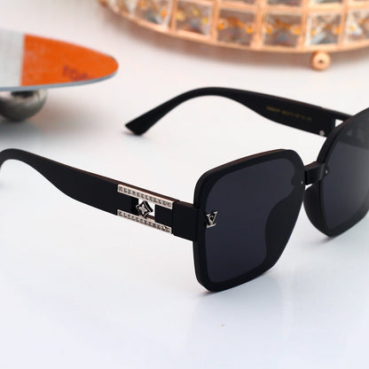 Metal Logo Oversized Sunglasses 0921