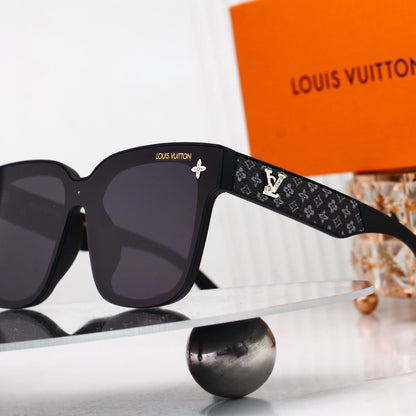 Oversized Sunglasses with Monogram Temples 4037