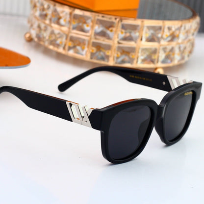 Square Sunglasses with Metal Side Detail  6166