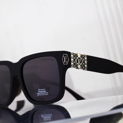 Square Frame Sunglasses with Side Metal Pattern  6117