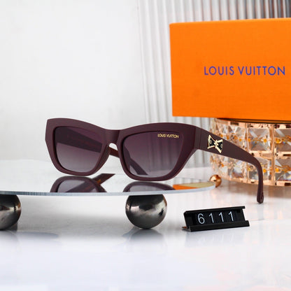 Square Sunglasses with Bow Detail (Model 6111)