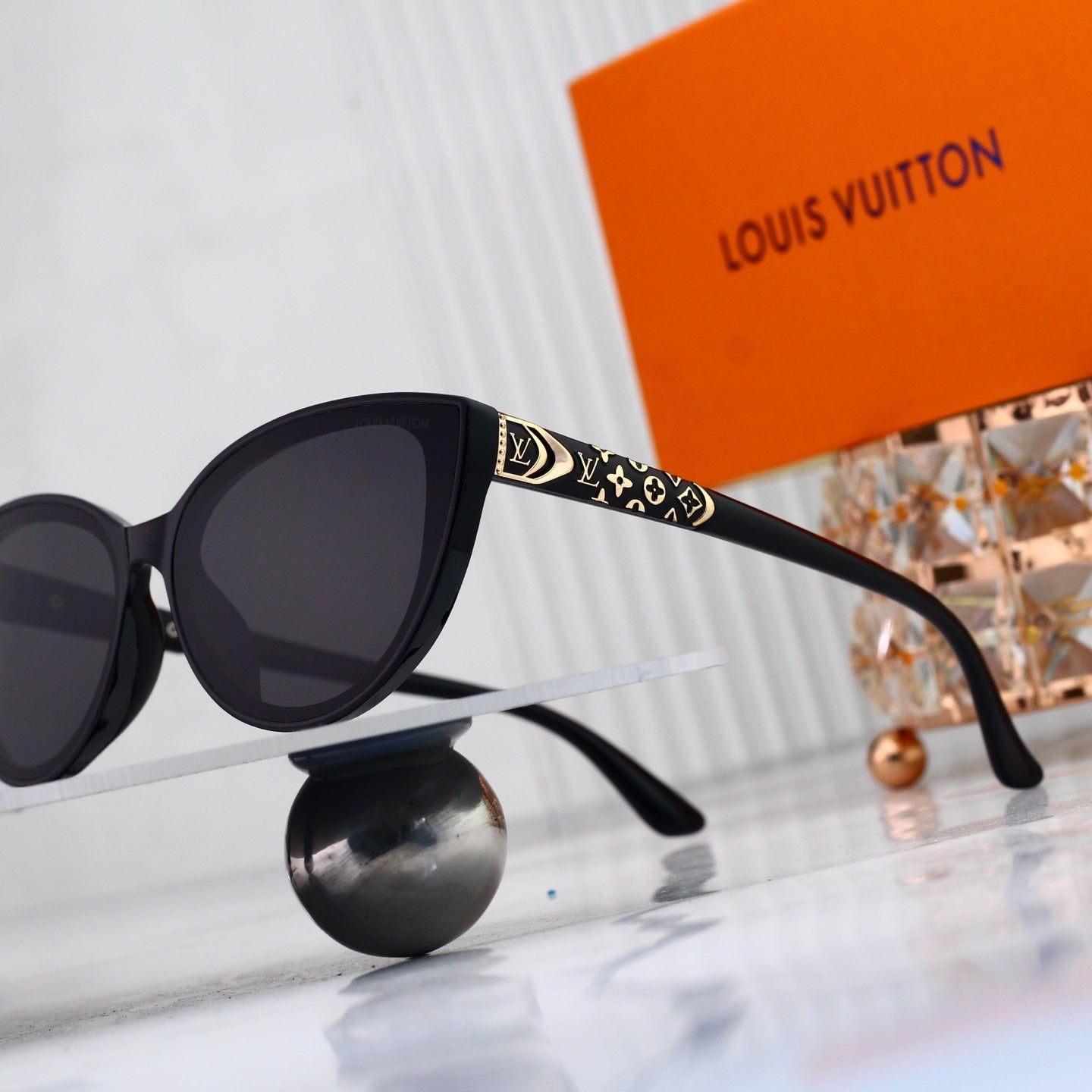 V-Logo Cat Eye Sunglasses with Monogram Temples (Model 3880)