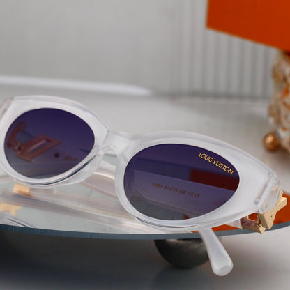 Cat Eye Sunglasses with Metal Side Detail  6162