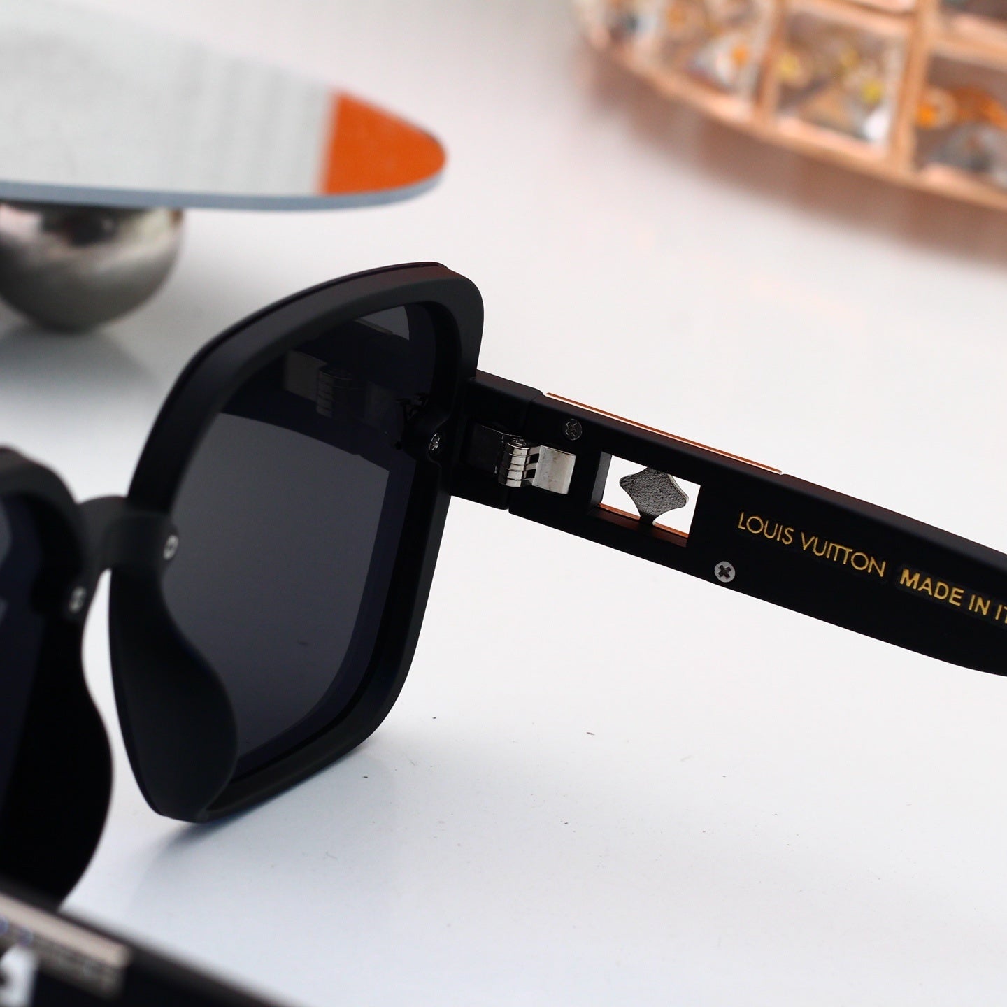 Metal Logo Oversized Sunglasses 0921