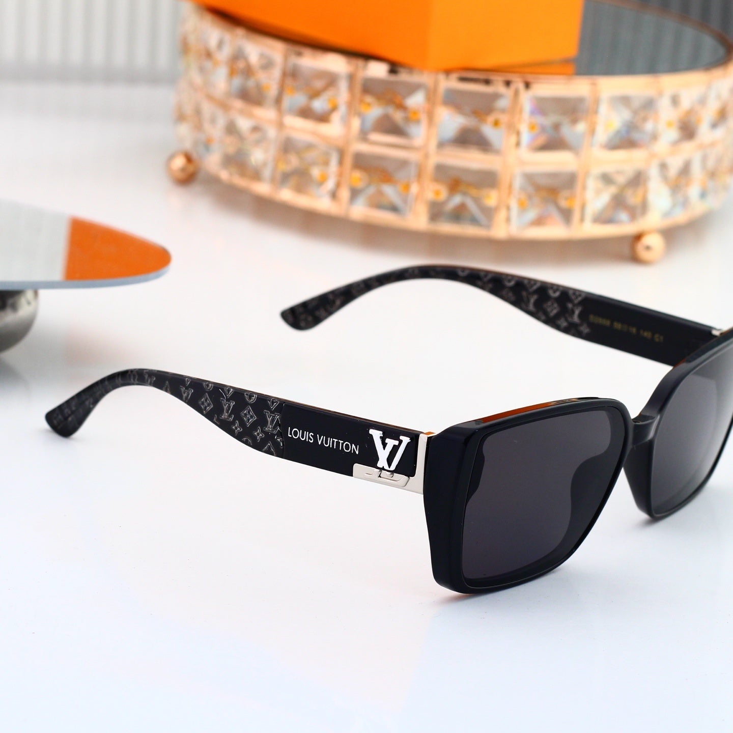 V-Logo Oversized Sunglasses with Monogram Temples (Model 3889)