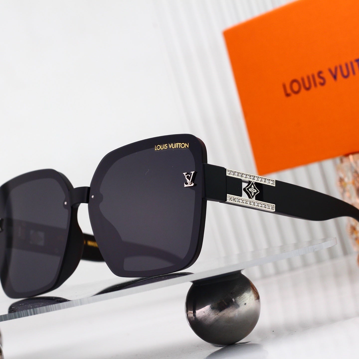 Metal Logo Oversized Sunglasses 0921