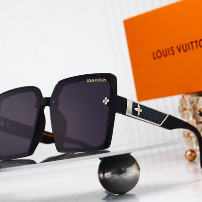 Oversized Sunglasses with Patterned Temples  4035