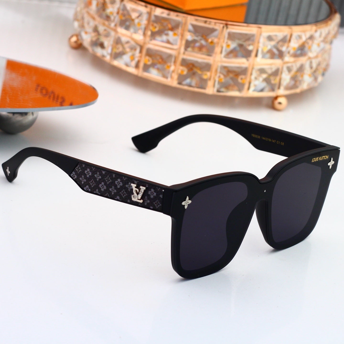 Oversized Sunglasses with Monogram Temples 4037