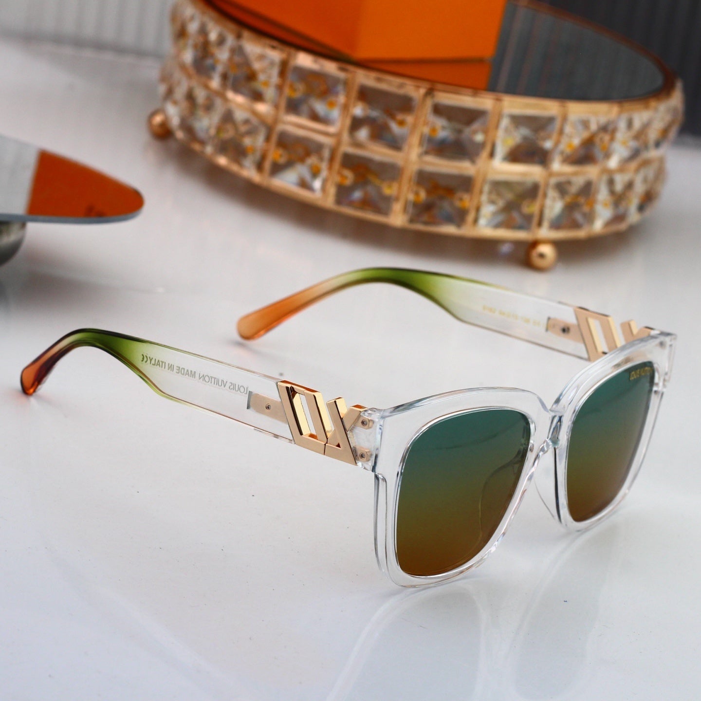 Square Sunglasses with Metal Side Detail  6163