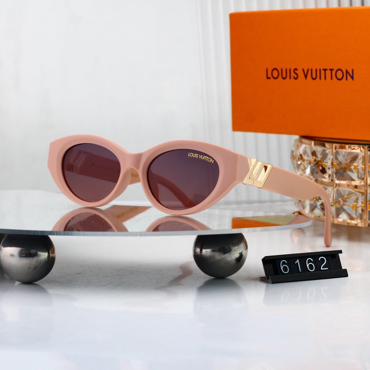 Cat Eye Sunglasses with Metal Side Detail  6162