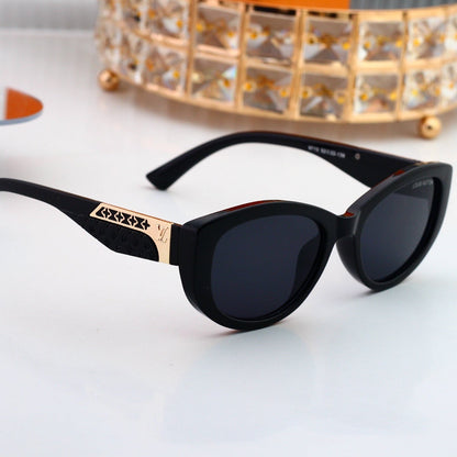 Cat-Eye Sunglasses with Side Metal Pattern 0714