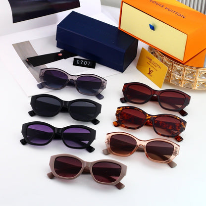Irregular Square Frame Sunglasses with Side Metal Logo  0707